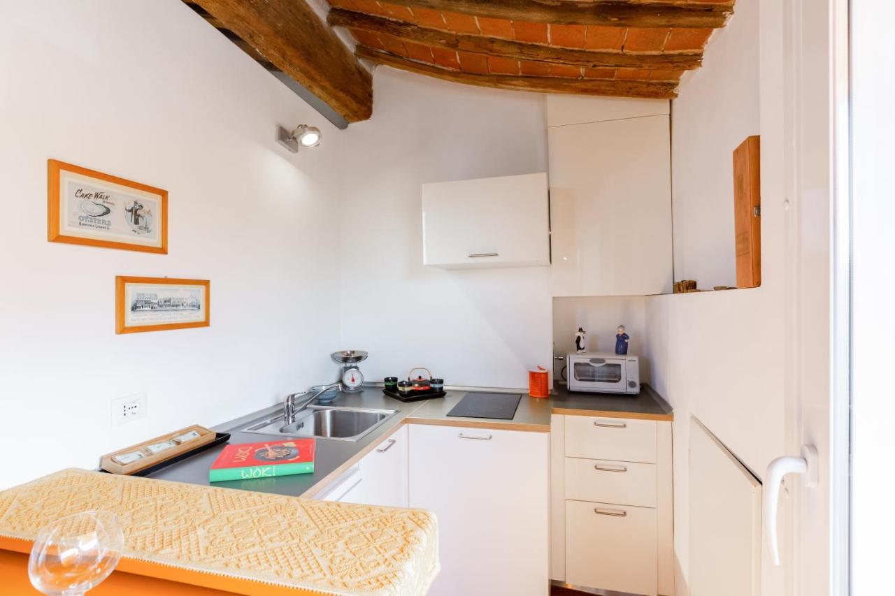 Piazza Dei Cavalieri Orange Attic Apartment Pisa Ngoại thất bức ảnh